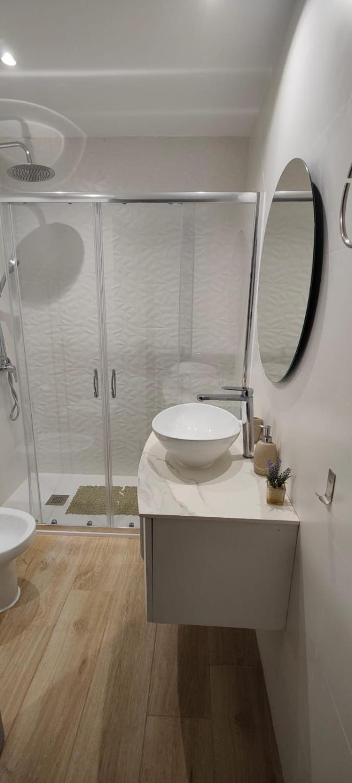Habitahost Colon Apartment Куенка Екстериор снимка