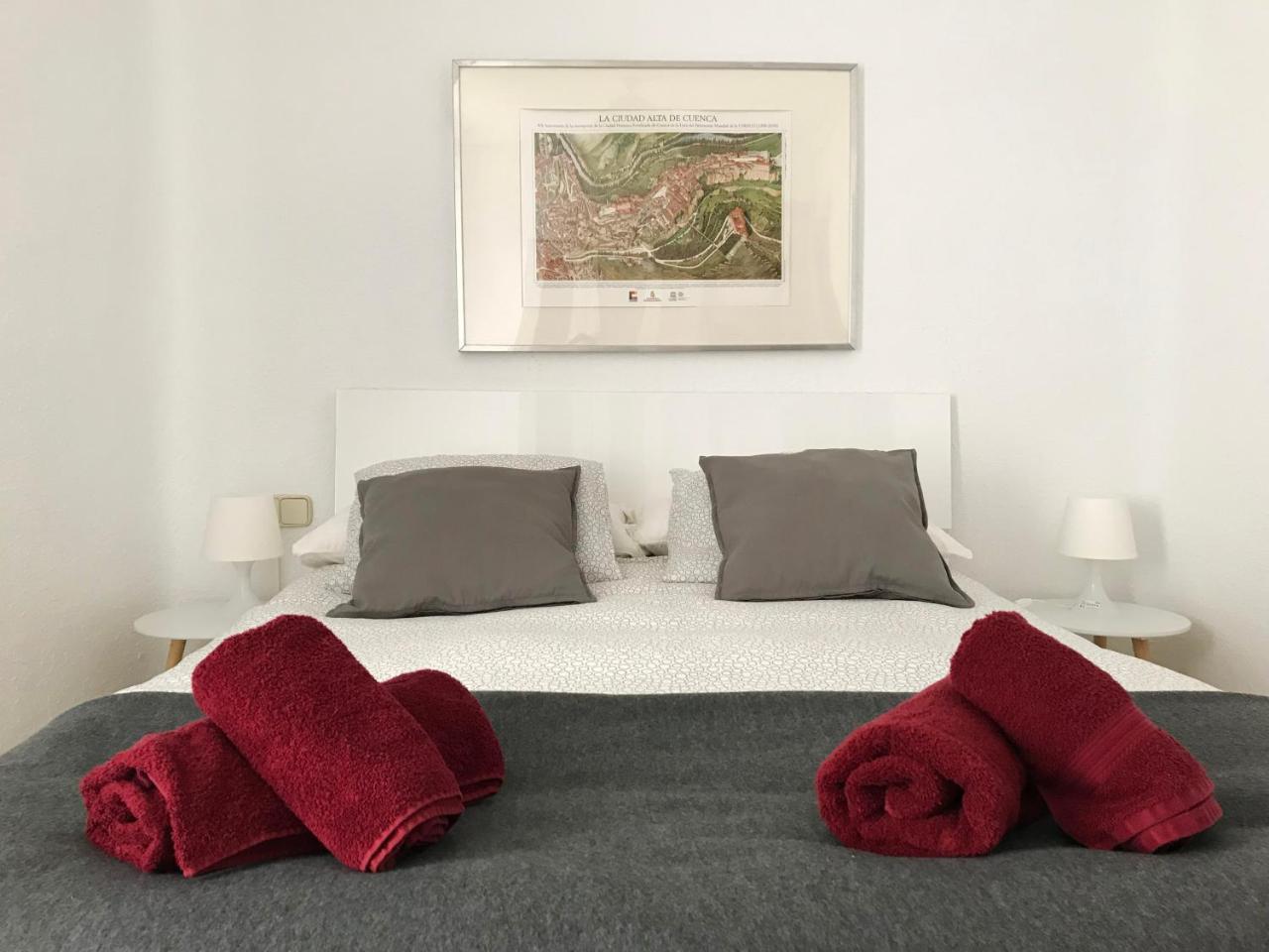 Habitahost Colon Apartment Куенка Екстериор снимка